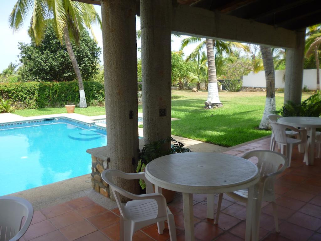 Punta Paraiso Resort Puerto Escondido  Exterior photo