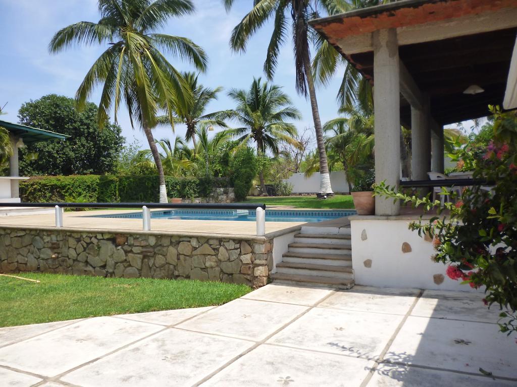 Punta Paraiso Resort Puerto Escondido  Exterior photo